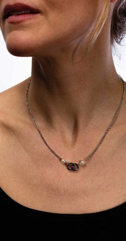 Noor Pearl Necklace
